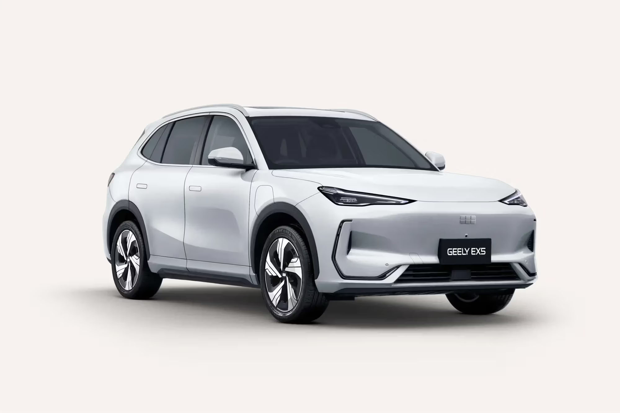 Front 3/4 render of a Geely with a Arctic White paint finish